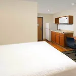 Woodspring Suites Allentown