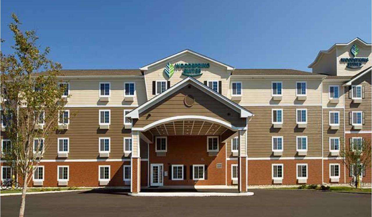 Hotel Woodspring 2*