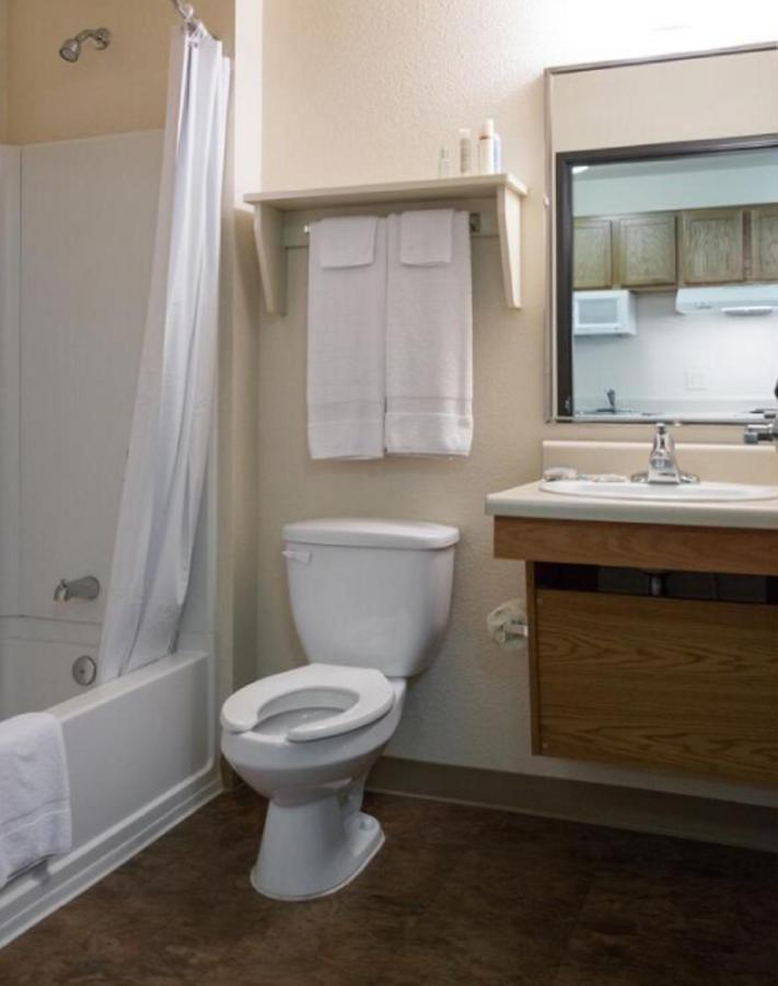 Woodspring Hotel Allentown