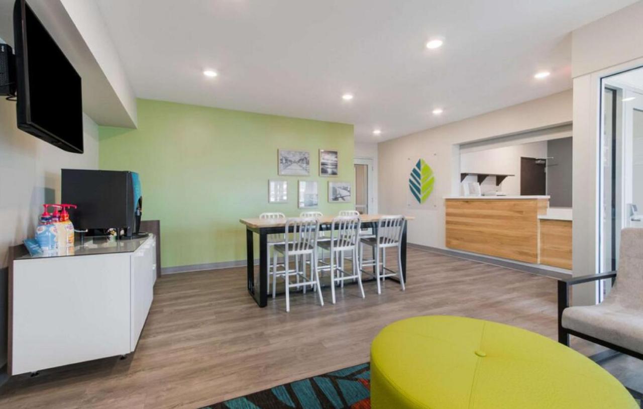 Woodspring Hotel Allentown